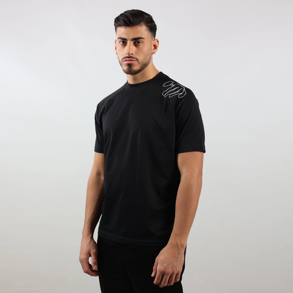 T-shirt nera da uomo, ricamo mano